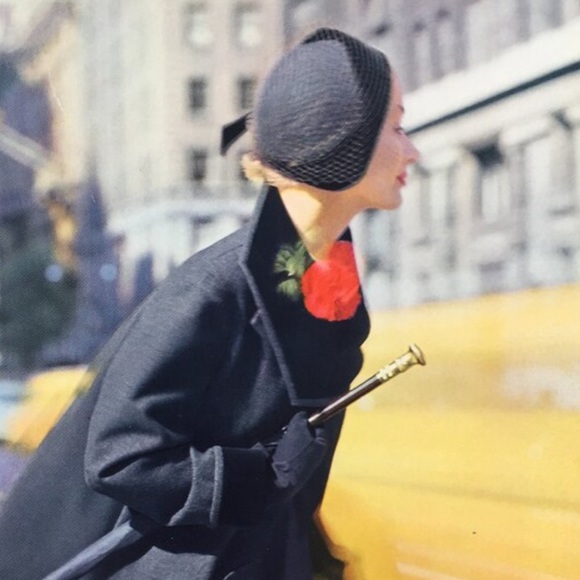 ! 1 Page/2 Sides from 1951 VTG Photography Book, Model on Park Ave., Paris Apt - Picture 3 of 4